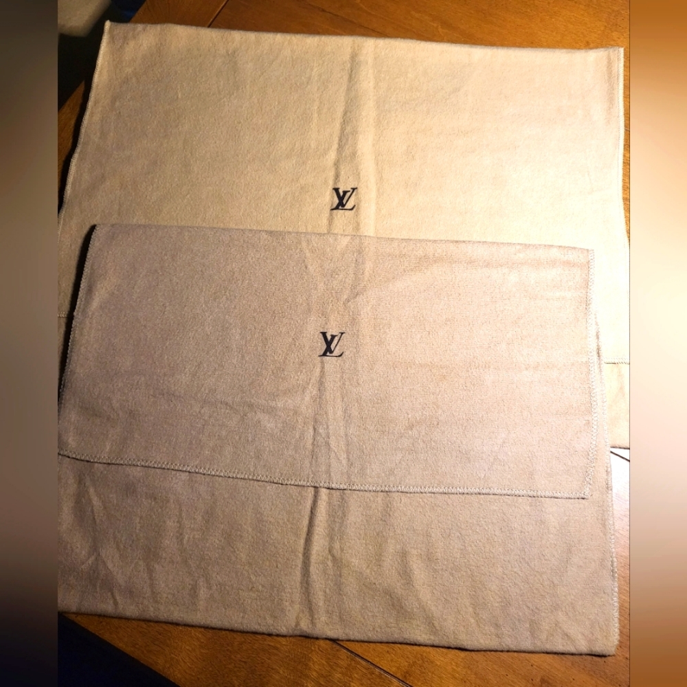 Louis Vuitton Dustbag Bundle of 2💐